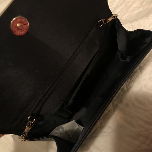 Purse - Picture 2 of 2